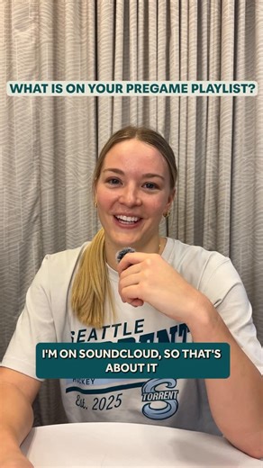 Seattle Torrent on Instagram: "Get to know @juliagosling88! 🪿"