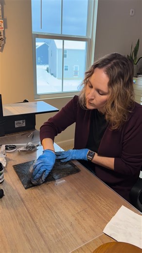 Rachel Mentzer Art on Instagram: "Finishing the edition of “Steel and Wings.” This collagraph was inspired by a walk in Cleveland and carved over multiple days, with more than 40 hours spent on the plate. Additional time went into cutting the mulberry paper for chine collé before printing began. This reel shows a time-lapse of the printing process, from inking and wiping the plate to pulling each print by hand. “Steel and Wings” will be available soon on my website. #printmaking #handpulledprint