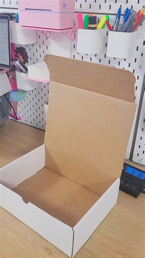 37K views · 362 reactions | Pack an order with me: We offer Party Printables Paper, Cardstock, Vinyl, and templates for party favors and paper crafting. Perfect for chip bags, juice pouches, invitations, cake toppers, favor boxes, stickers and more #prettypartyandcrafty #partyprintablespaper #partyprintablesvinyl #partyfavorsupplies #dayinthelife #diylife | Pretty Party & Crafty | Facebook