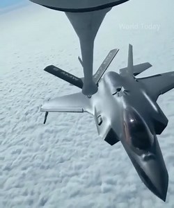 295K views · 10K reactions | Aircraft refueling in Mid-air, Marvelous procedure | Funny Videos | Facebook