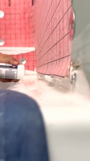 Curved Shower Corners. #diy #tools #construction | WINNI DIY | Facebook