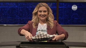 51K views · 318 reactions | #Chopped judge Chef Amanda Freitag is serving up an exciting sneak peek at a basket ingredient found in tonight’s fried food challenge! 狀 Don’t miss an all-new #Chopped TONIGHT at 8|7c on Food Network or set your DVR!  | Food Network | Facebook