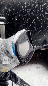 This camera attachment means you'll never suffer from rain on the lens again 🤩🎥 | UNILAD Tech