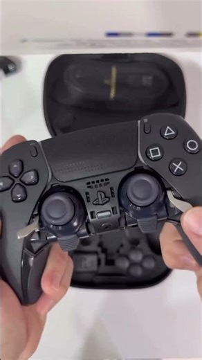 Sony really made the PERFECT PS5 controller 🖤🎮