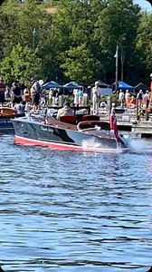 Few boats are built with torpedo hulls - if you haven’t noticed by now - their are very rarely built or seen - they have complex compound curves that make shaping and bending the planks for the hull very difficult to do- this is Margaret Shirley a 31 ft powered by a Ilmor V8 - totally custom built including hardware - love showcasing boats like this- builder is @breen_boats | Kevlar Bike