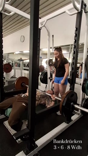 mein Push Day für maximale Gains💪🏼💥 @MORE NUTRITION @Christian Wolf #gym #pushday #17yo #fyp #gains