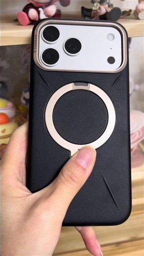 Best Magnetic Leather Case for iPhone 17 Pro Max? | TORRAS Q3 VegSkin Review & Style