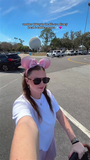 A Magical Morning at Epcot with My Toddler