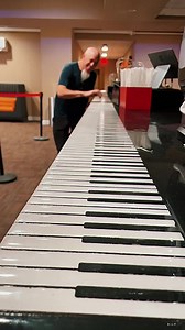 222K views · 7.2K reactions | The notes are flying at my piano bar! #ridgefieldplayhouse #pianobar #longestkeyboard #keyboards | Jordan Rudess | Facebook