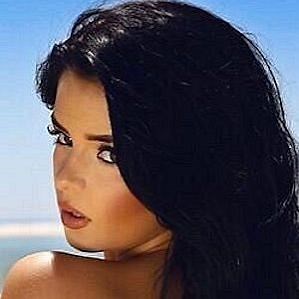 Demi Rose Mawby Boyfriend 2026: Dating History & Exes - CelebsCouples