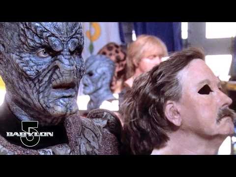Susan Ivanova Visits the Emporium | Babylon 5