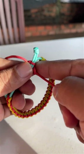 How to make a paracord step by step for beginner