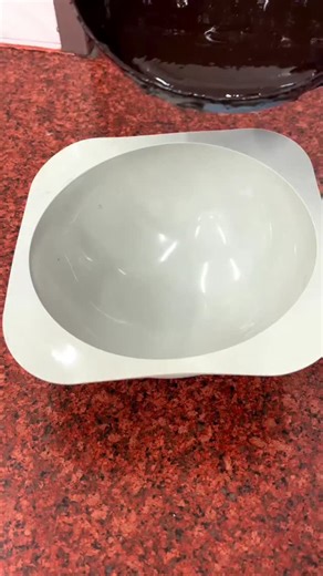 Wasim Chef on Instagram: "Amazing pinata chocolate cake #reels #viral #cakes #cakedecorating #trending #viralreels #cake #cake #chocolatecake #chocolate #PinataChocolateCake #PinataChocolateCakeRecipe #ChocolatePinataCake #pinatacake #view #followforfollowback"