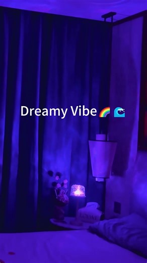 Make Your Room Look Magical! (Ocean Wave Lamp Review)