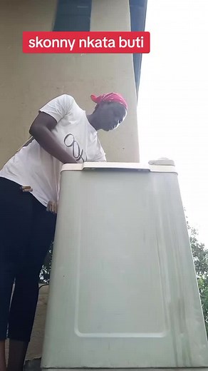 Dilo😁😁 (@dee_llo)’s videos with original sound - Dilo😁😁