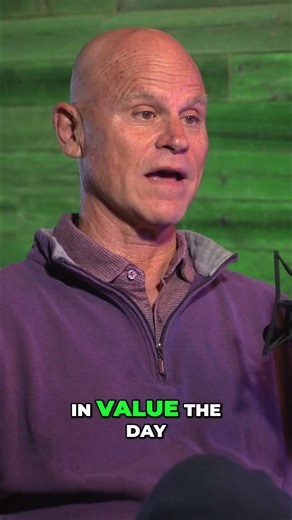 Debt: How Credit Cards Make the Rich Richer & Poor Poorer #shorts