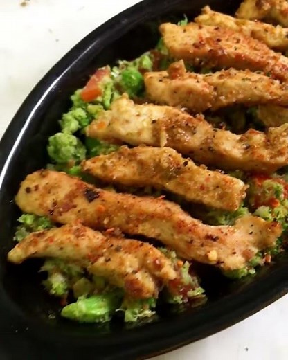 Easy Broccoli Chicken Recipe | Healthy Low-Carb High-Protein Meal | Dr. Rhazes Clean Eating 🥦🍗