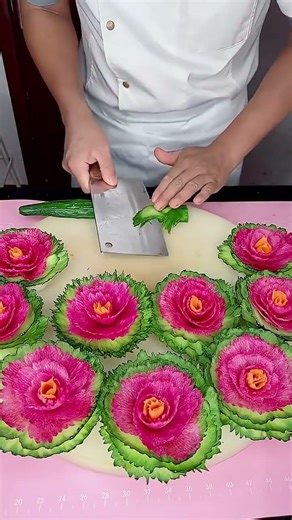 Food Recommender: Vegetable and Fruit Carving Skills