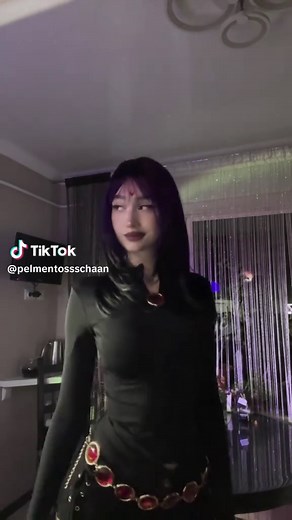 Raven Cosplay from Teen Titans: A Complete Guide
