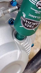 Super 4T Mobil Moto Bike Engine Plastic Bottle Cutting Cup motorcycle Engin Mobilise #super4tmobil #enginemobil #bottlemobil #motorcycle #bottle #bottlecutting #oilengine #Super4 #mobil #motorbike #oil #engineoil | Wales De Luca