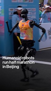 Humanoid robots take part in a race in Beijing. Billed as the world’s first humanoid marathon, the event is a testament to China’s ambition to lead the world in the development of advanced technologies from artificial intelligence to robots and chips bloom.bg/4jiheVR | Bloomberg
