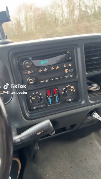 Infinite Oil pressure glitch #chevy #truck