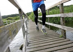 Ultimate Guide to Blister Prevention: Best Running and Hiking Socks | Comfortable for Runners