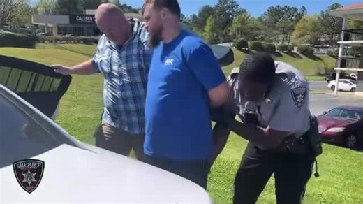 Oklahoma man arrested for shooting 2 men inside Macon motel