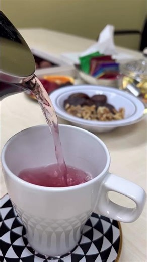 Spring detox: dandelion, lemon & hibiscus 🌿 Refresh and renew! #healthylifestyle