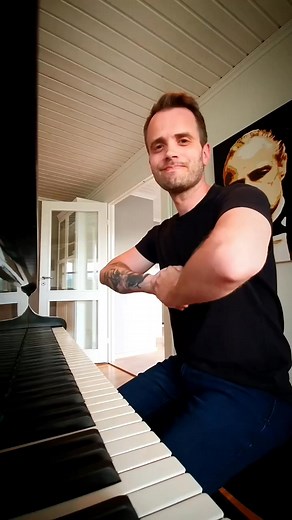 For Evigt by Volbeat 🎶 Disclaimer: The music in this video is copyrighted and used under the Fair Use Policy. Rights to the music is owned by: Universal Music (Denmark) A/S. #AndreEide #piano #pianist #norway #music #artist #classicalmusic #pianomusic #Volbeat #ForEvigt | André Eide - Pianist