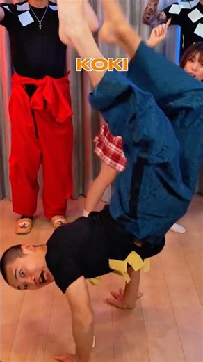 WHO CAN SHAKE OFF THE MOST POST IT NOTES? 🌟✌🏻