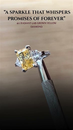 Spectacular 4 Carat Lab-Grown Yellow Diamond Engagement Ring | Bezelis by Nancy Diamond, Surat