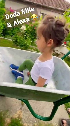 Deda Mile & Alexa goes to Hollywood