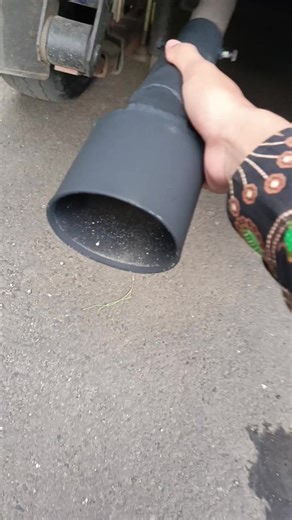 Pemasangan Baut dan Knalpot Suos di Futura