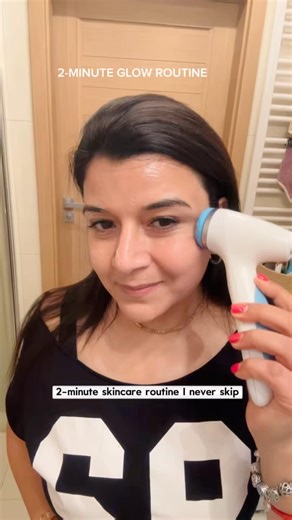My 2-Minute Skincare Routine | Cleansing Device