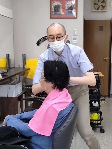 【頭が軽くなる感覚】自律神経を整えるヘッドマッサージ｜深いリラックスで疲れ・不眠・首こりに｜福岡市西区美容室ロイヤル周船寺店