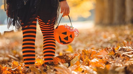 Halloween trick-or-treat hours around the Chicago area, suburbs