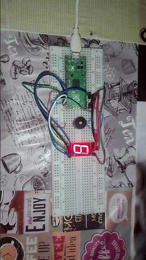 Create a counter with seven segment display using the new Raspberry Pico