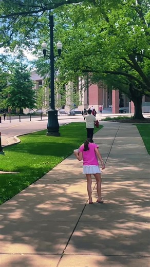 Vibrant Graduation Weekend Photos