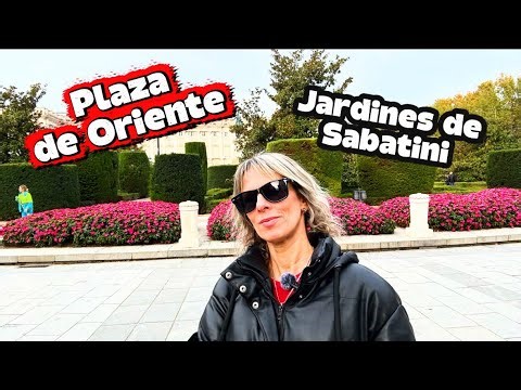 Recorro la Plaza de Oriente y los Jardines de Sabatini en Madrid