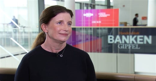Commerzbank CEO: focused on stand-alone strategy