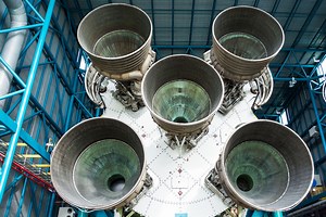 What does it look like inside a rocket engine that starts in just a few seconds?