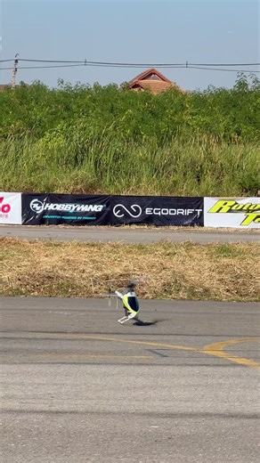 Insane RC helicopter tricks that will blow your mind!🔥🔥🔥 #hobbywing #rchelicopter #3D