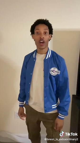 Here’s something more lighthearted, my recent vids have been wild 😂 #takeaNAIRbreak @cosmic.chris