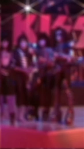 Merry KISSmas and Happy Holidays! #KISS #TheKissinTime #KISSmas | The Kissin' Time