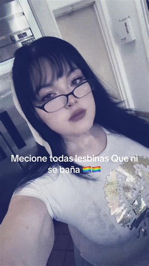 Lesbian Representation in Makeup Tutorials