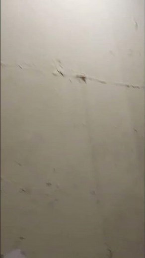 Stairs Vanish! Air Conditioner in Tiny Room? Mind Blown! #shorts