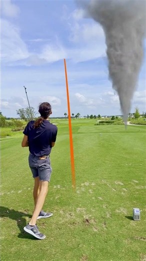 The Wind Was So Bad I Aimed 30 Yards Right (Par 3)