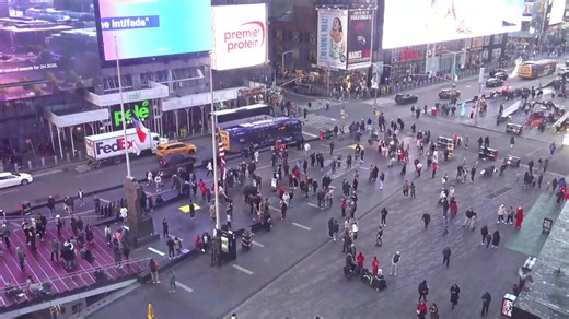 EarthCam takes you on a virtual tour of the most visited spot in New York City: Times Square! Our exclusive webcams feature aerial views of the action below and the world famous street-level camera with audio. Interact with both live streaming views from the HD presets, as well as updating high resolution still images from the MP (megapixel) presets. | EarthCam