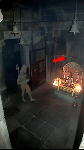 1.6M views · 185K reactions | You might not have seen such a miracle in Hanuman temple till date. | RkR History 000 | Facebook